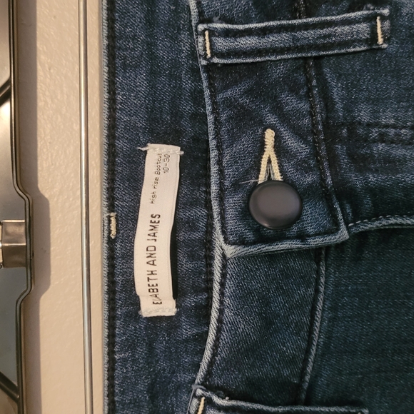Elizabeth and James High Rise Bootcut Jeans - Picture 5 of 8